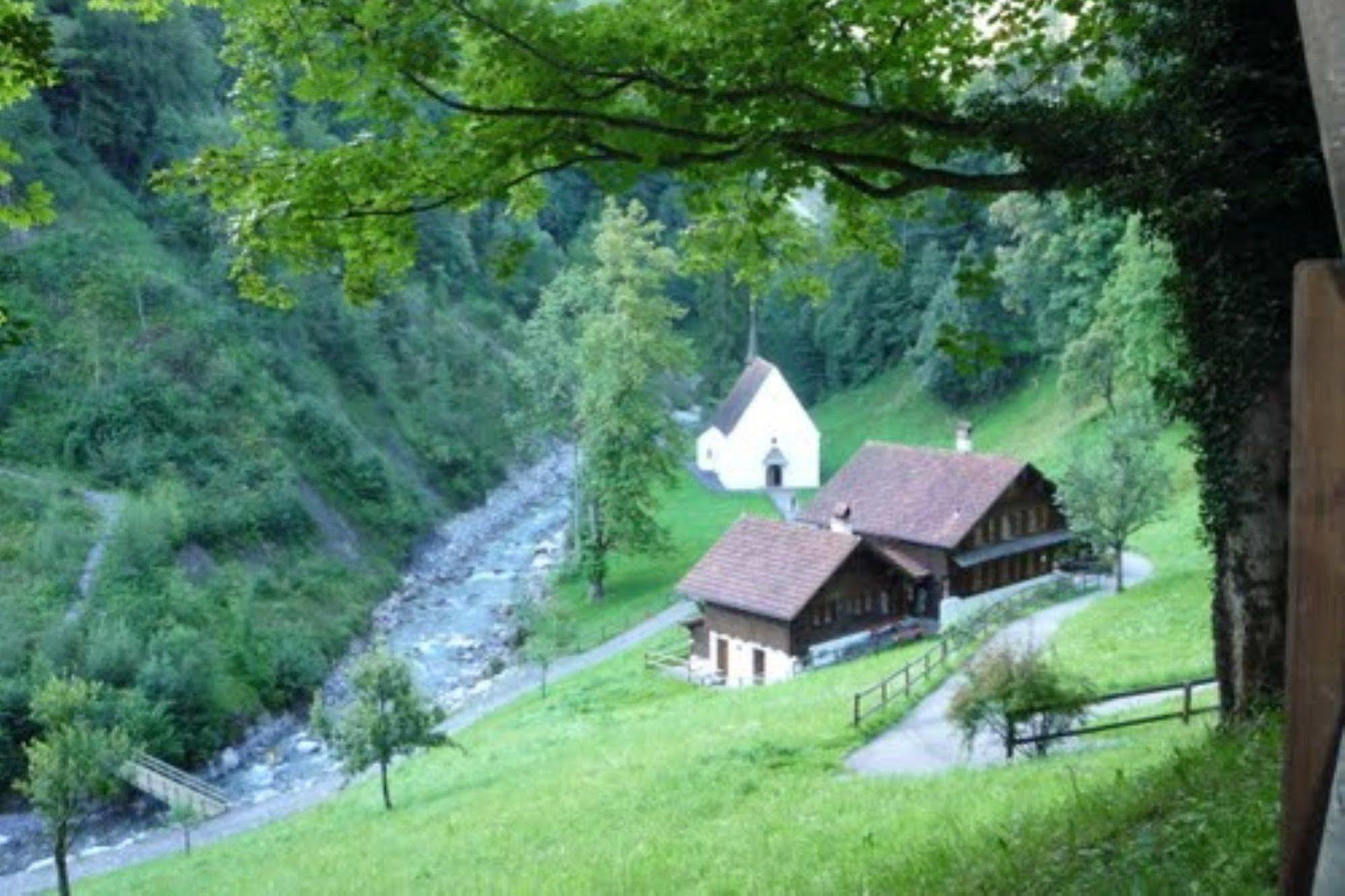 Gasthaus Paxmontana Hotell Sachseln Exteriör bild